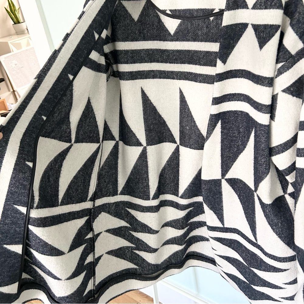 ASOS Geometric Pattern Coatigan - Picture 4 of 5